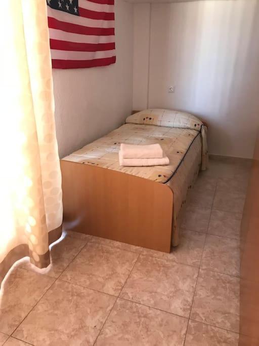 Ferienwohnung Apartamento Aitana.Esta A 2 Km De La Playa Andando Alicante Exterior foto