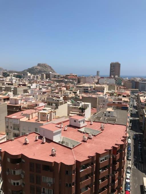 Ferienwohnung Apartamento Aitana.Esta A 2 Km De La Playa Andando Alicante Exterior foto