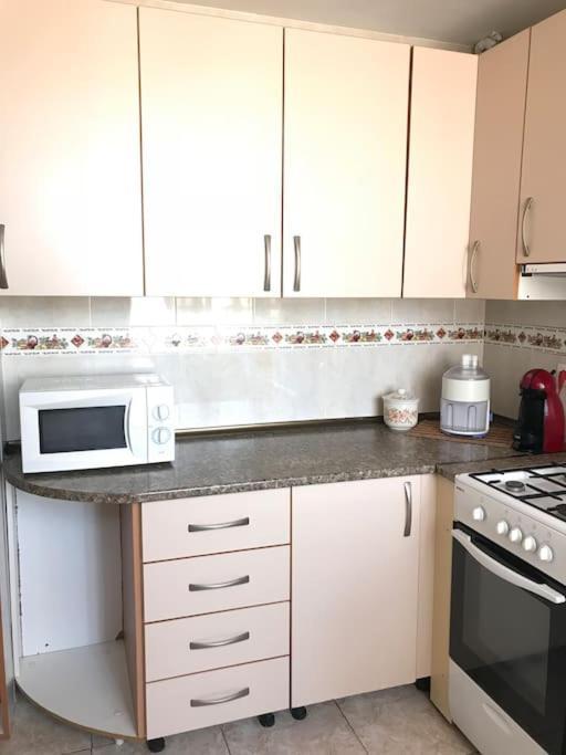 Ferienwohnung Apartamento Aitana.Esta A 2 Km De La Playa Andando Alicante Exterior foto